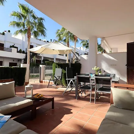 Familiar Con Piscina Comunitaria Cerca De La Playa - Es-376-33